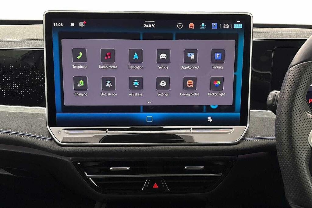 Volkswagen Passat 1.5 Etsi Mhev R-line Estate Hybrid Dsg Silver #12