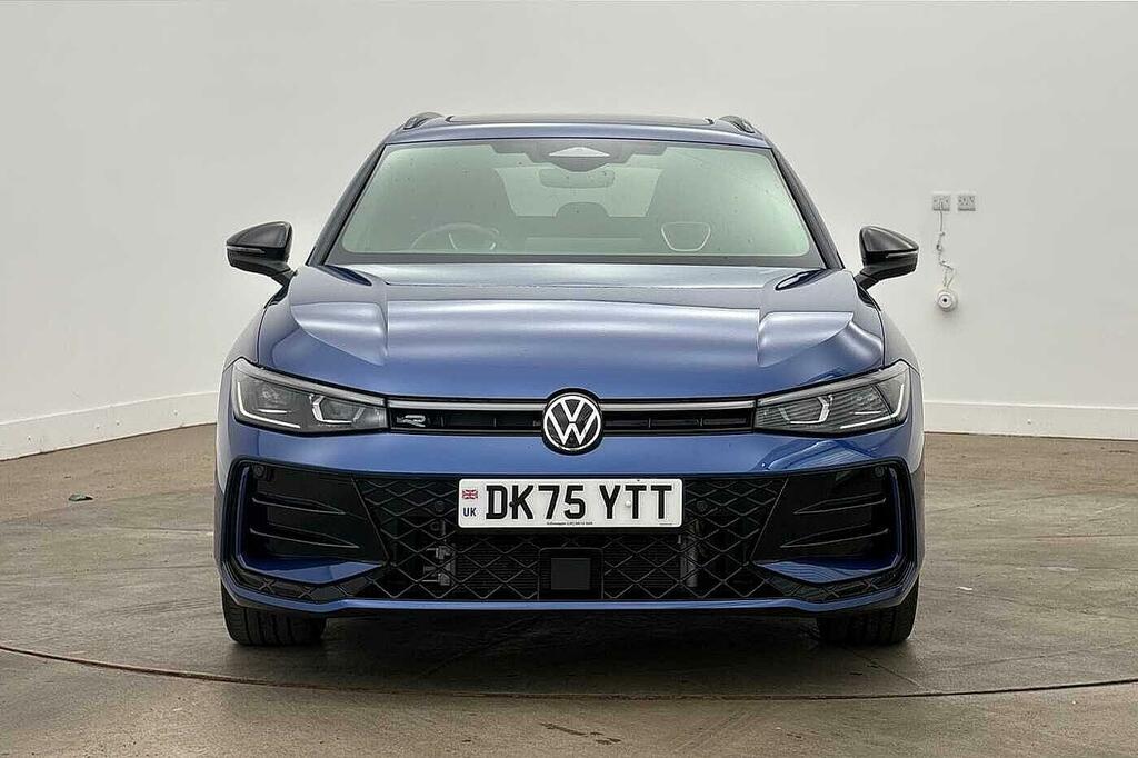 Volkswagen Passat 1.5 Etsi Mhev R-line Estate Hybrid Dsg Silver #7
