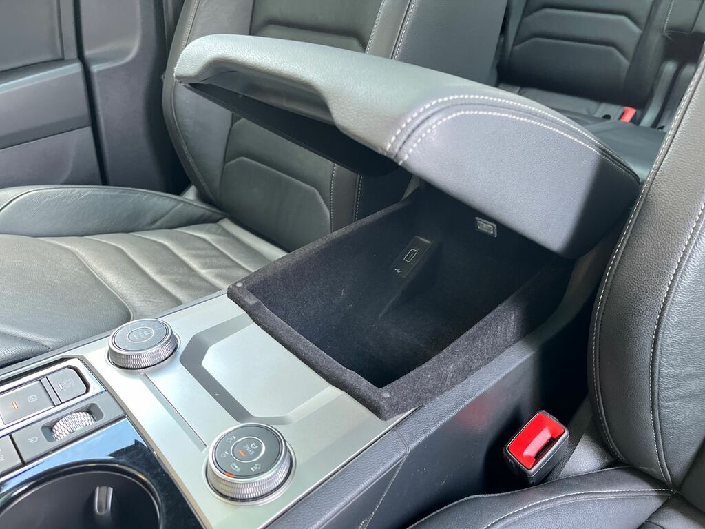 Volkswagen Touareg Tdi V6 Black Edition Black #35