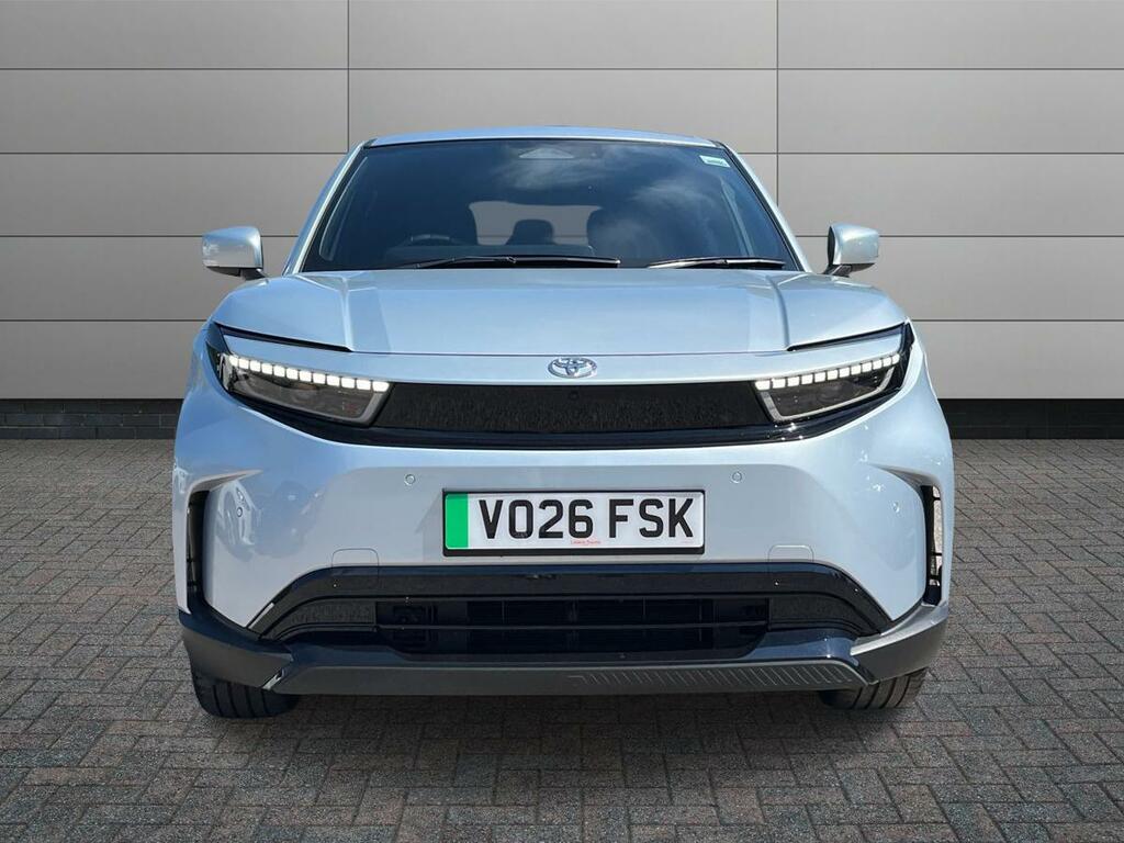 Toyota Urban Cruiser 61Kwh Design Suv 174 Ps Blue #7