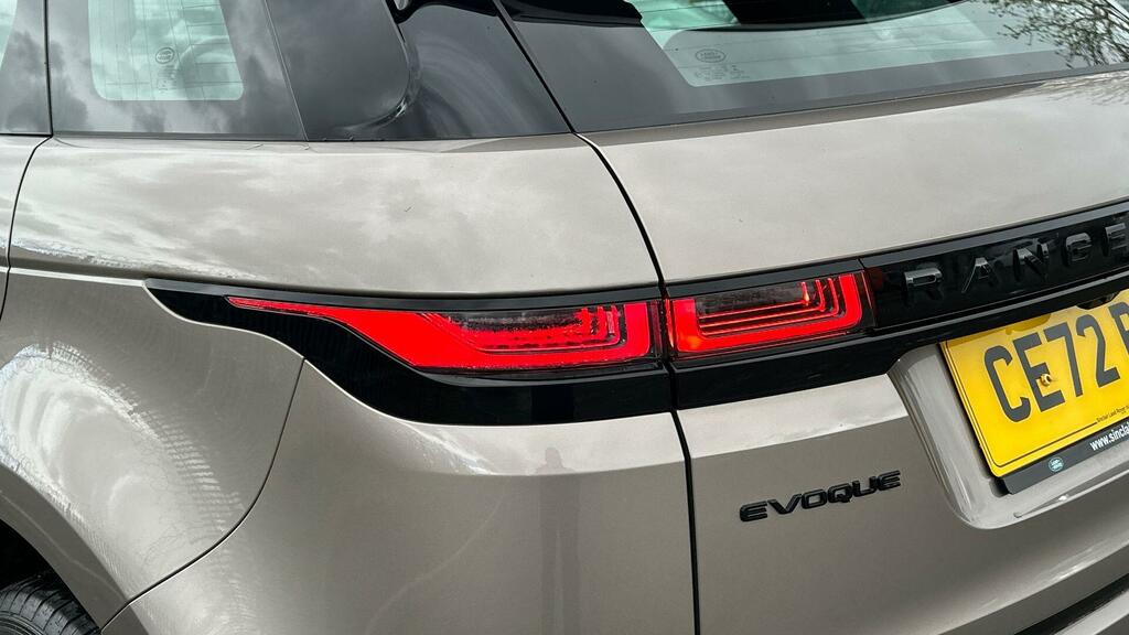 Land Rover Range Rover Evoque Suv 1.5 P300e 12.2Kwh 4Wd Euro White #26