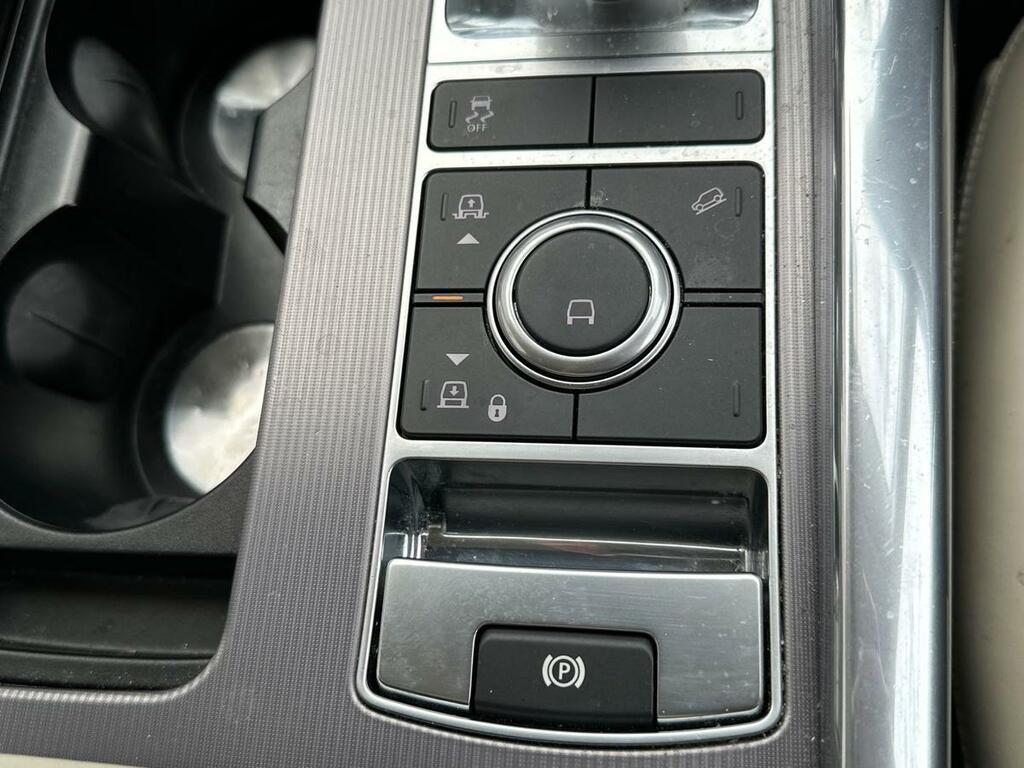 Land Rover Range Rover Sport P400 Hst Mhev Black #42