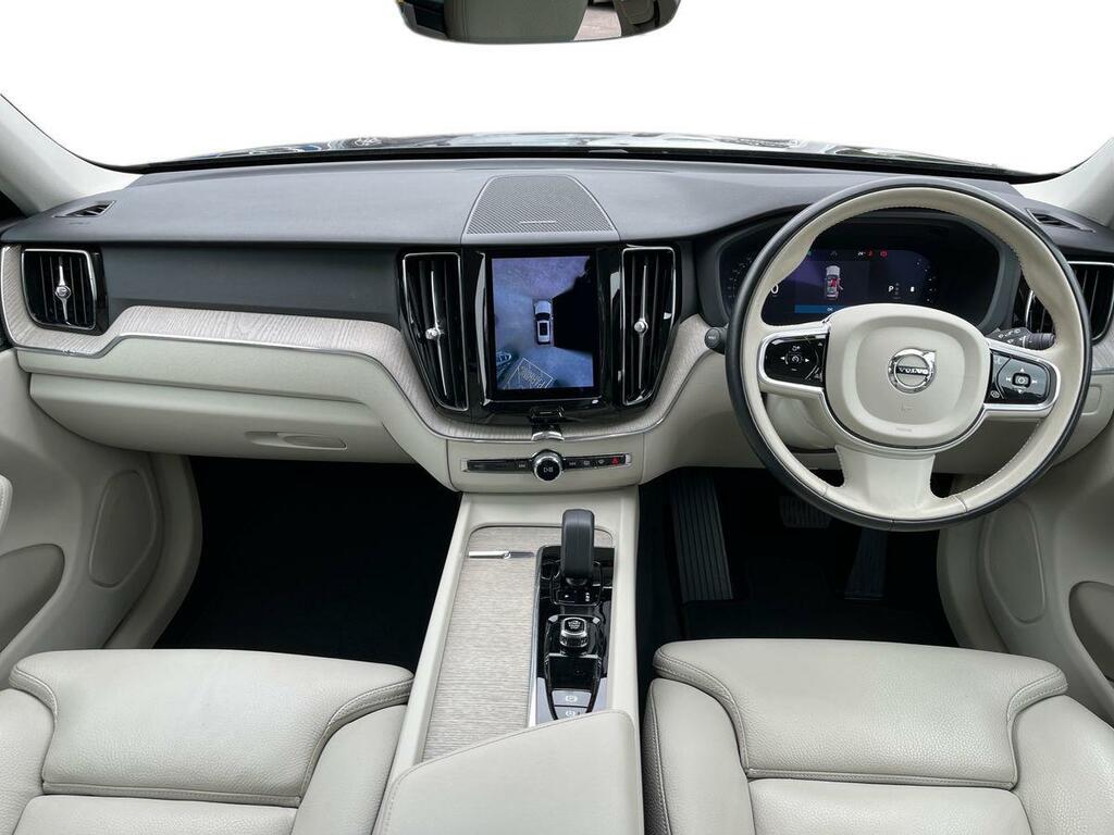 Volvo XC60 R-design Pro, B4 Awd Sunroof, 22 Alloys White #9