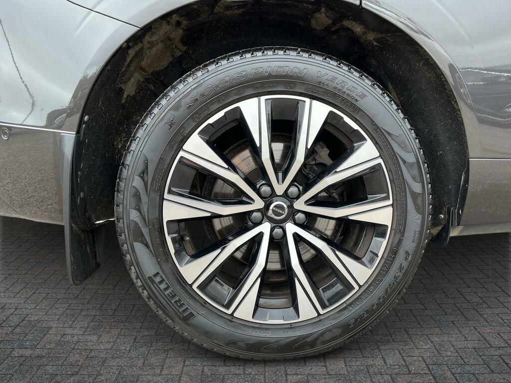 Volvo XC60 R-design Pro, B4 Awd Sunroof, 22 Alloys White #8
