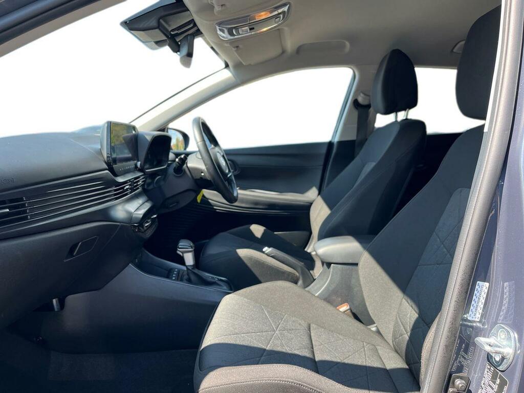 Hyundai Bayon 1.0 T-gdi Mhev Premium Suv Hybrid Dct E Grey #3