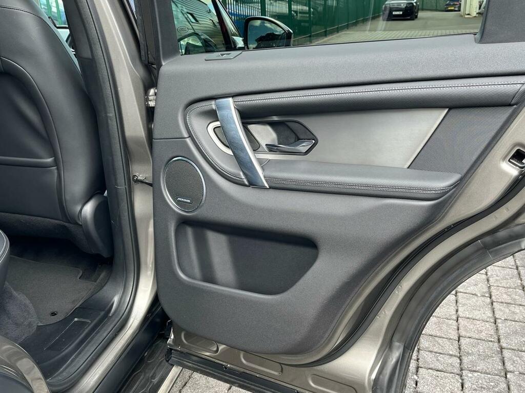 Land Rover Discovery Sport Land Rover Sw 1.5 P300e R-dynamic Hse 5 Black #37