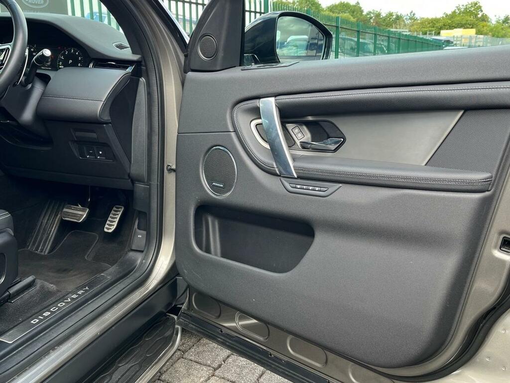 Land Rover Discovery Sport Land Rover Sw 1.5 P300e R-dynamic Hse 5 Black #32