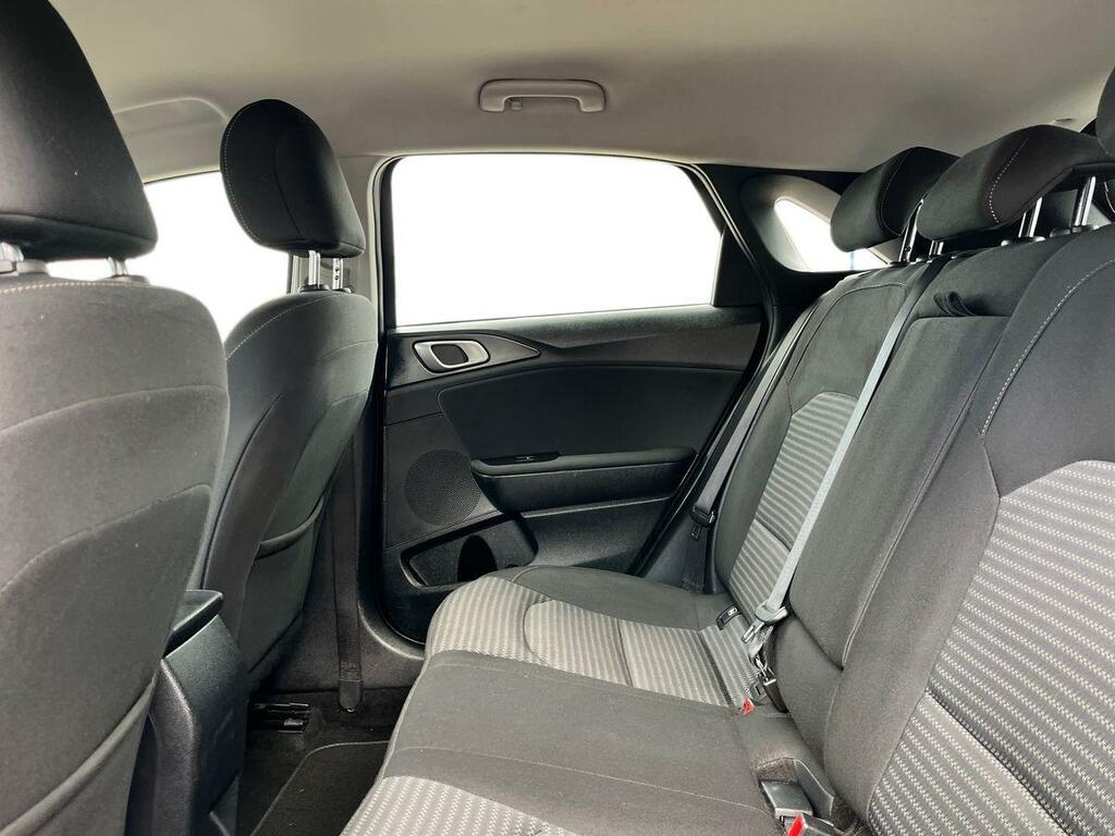 Kia Ceed 1.5 T-gdi 2 Euro 6 Ss Non-adap NG23PPO Black #4