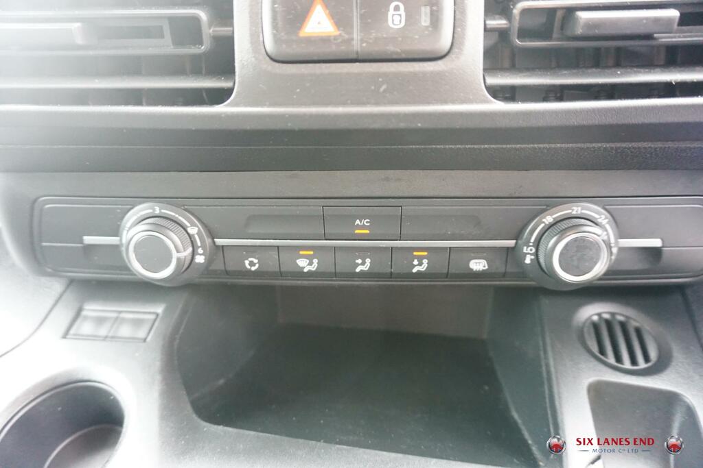 Peugeot Partner 1.5Bhdi 100Hp Professional Premium White #11