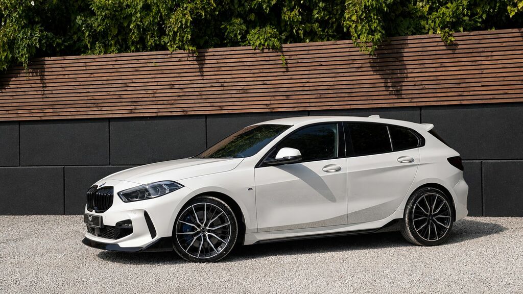 BMW 1 Series 2019 2.0 118D M Sport Hatchback YY69OWF White #2