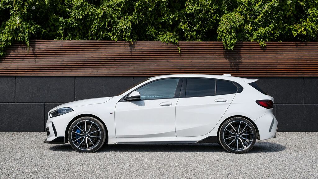 BMW 1 Series 2019 2.0 118D M Sport Hatchback YY69OWF White #5