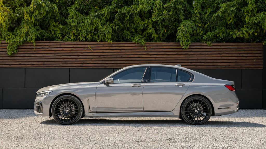 BMW 7 Series 2022 3.0 730D Mht M Sport Saloon Hybrid Grey #5