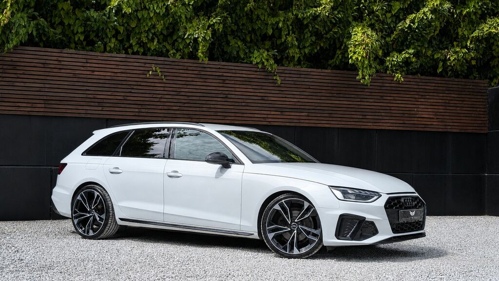 Audi A4 Avant 2021 2.0 Tfsi 35 Black Edition Estate M AV71EUM White #4