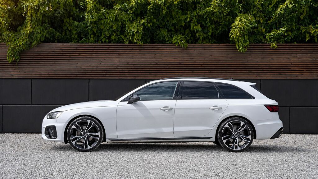 Audi A4 Avant 2021 2.0 Tfsi 35 Black Edition Estate M AV71EUM White #5