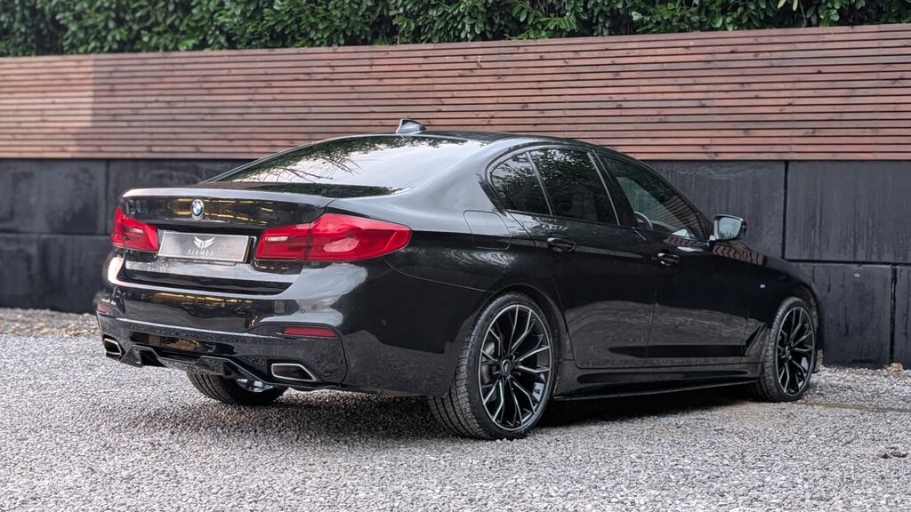 BMW 5 Series 530E M Sport White #7