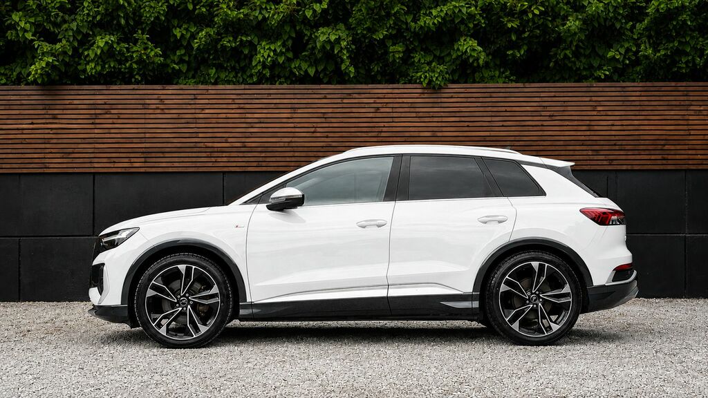 Audi Q4 E Tron 2021 40 S Line Suv 82Kwh 204 Ps White #5