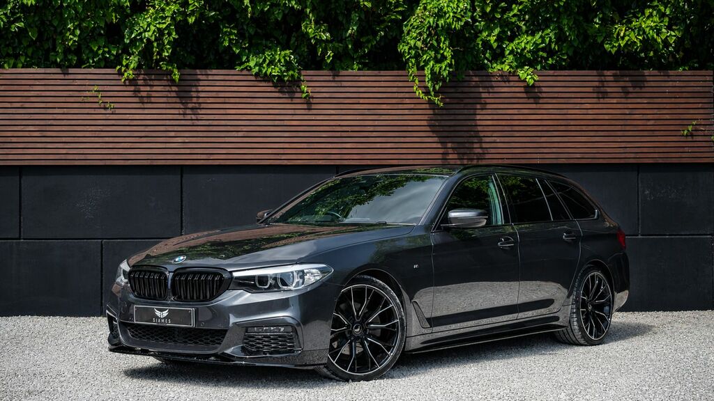 BMW 5 Series 2020 2.0 520D Mht M Sport Touring Hybri Grey