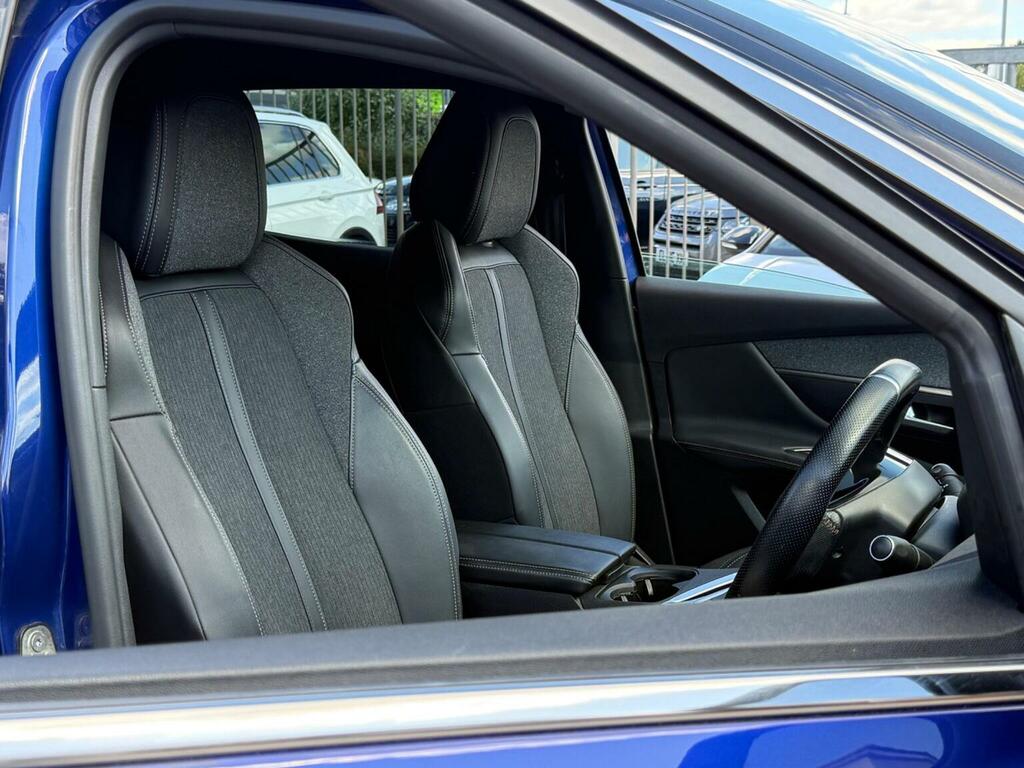 Peugeot 3008 Suv 1.5 Bluehdi Gt Line Euro 6 Ss 201919 KV19ZWG Blue #2