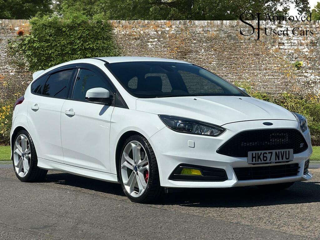 Ford Focus 2.0T Ecoboost St-3 Euro 6 Ss White