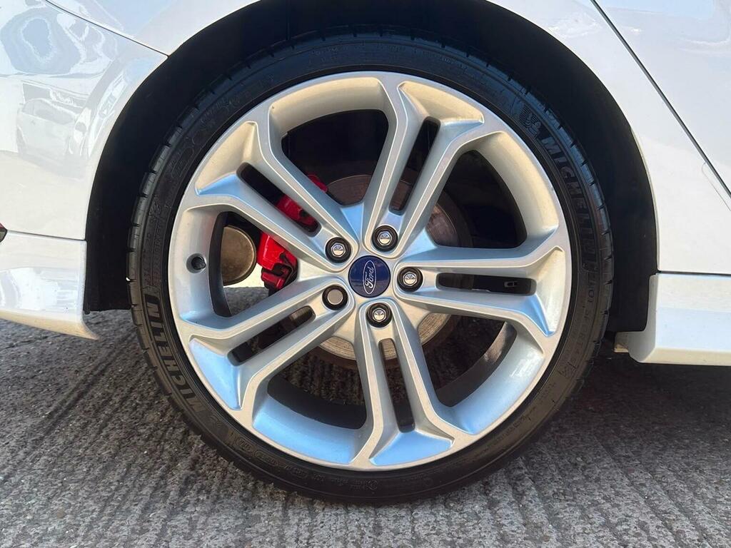 Ford Focus 2.0T Ecoboost St-3 Euro 6 Ss White #3