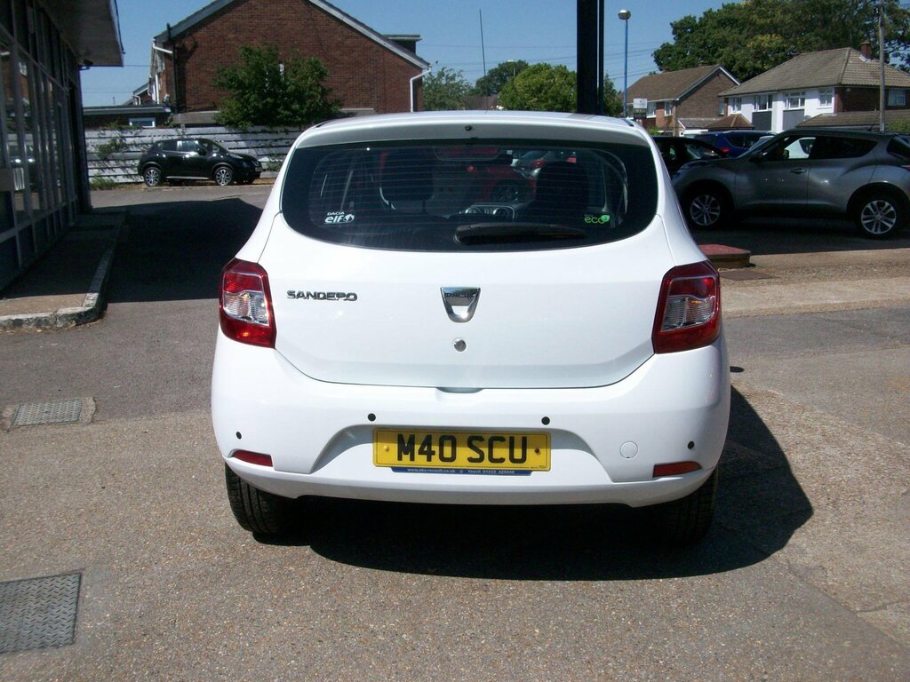 Dacia Sandero 1.5 Dci Laureate Euro 5 White #6