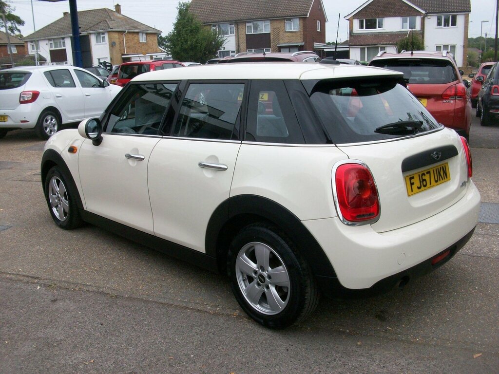 Mini Hatch 1.5 One D Euro 6 Ss FJ67UKN White #5