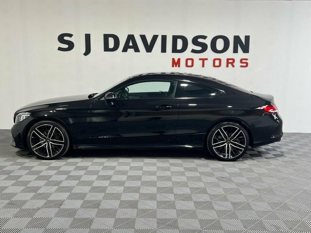 Mercedes-Benz C Class 2019 2.0 C220d Amg Line Premium Coupe Black #6