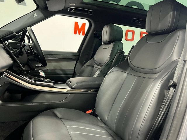 Land Rover Range Rover Sport 2024 3.0 D300 Mhev Dynamic Se Suv Black #4