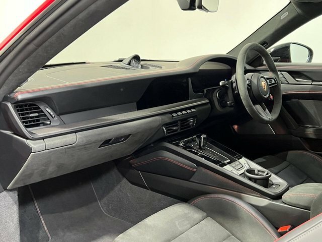 Porsche 911 2025 3.6 T-hybrid 992 Carrera Gts Coupe ILZ848 Red #3