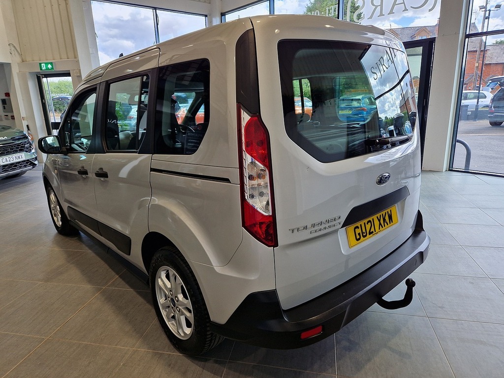 Ford Tourneo Connect Ecoblue Zetec Silver #2