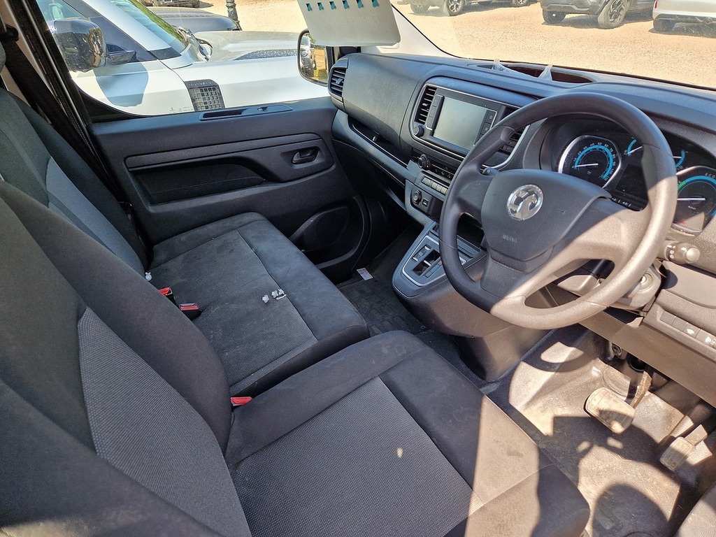 Vauxhall Vivaro Combi Grey #3