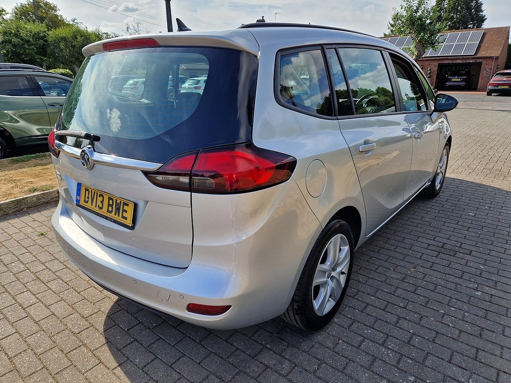 Vauxhall Zafira Tourer Exclusiv Silver #5