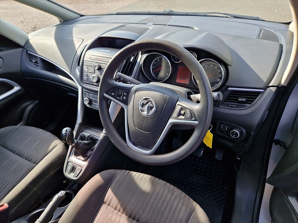 Vauxhall Zafira Tourer Mpv Grey #21