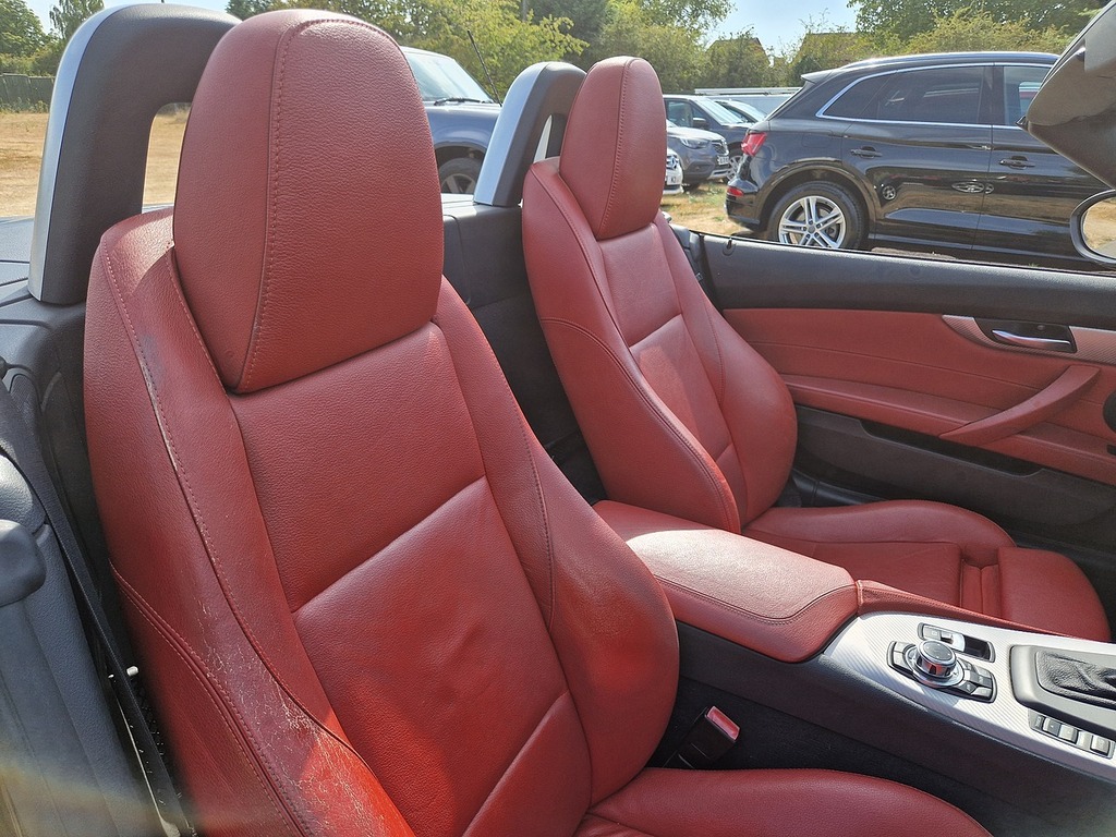 BMW Z4 30I M Sport Highline Edition Black #4