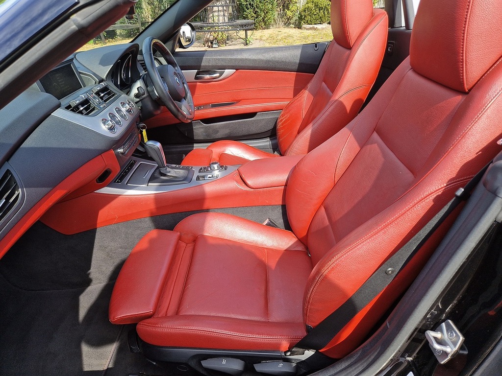 BMW Z4 Convertible 2.0 Z4 Sdrive20i M Sport Roadster 201 Black #13