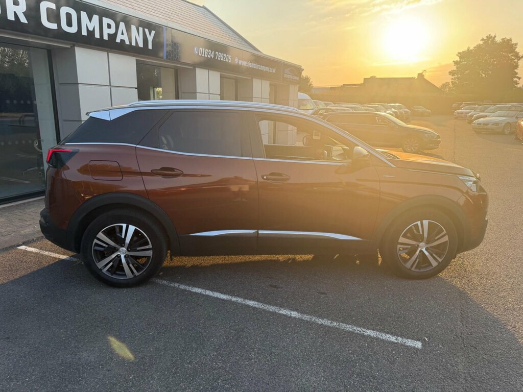 Peugeot 3008 1.5 Bluehdi Gt Line Euro 6 Ss Brown #3