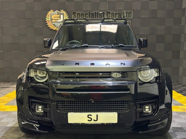 Land Rover Defender 110 Suv Black #2
