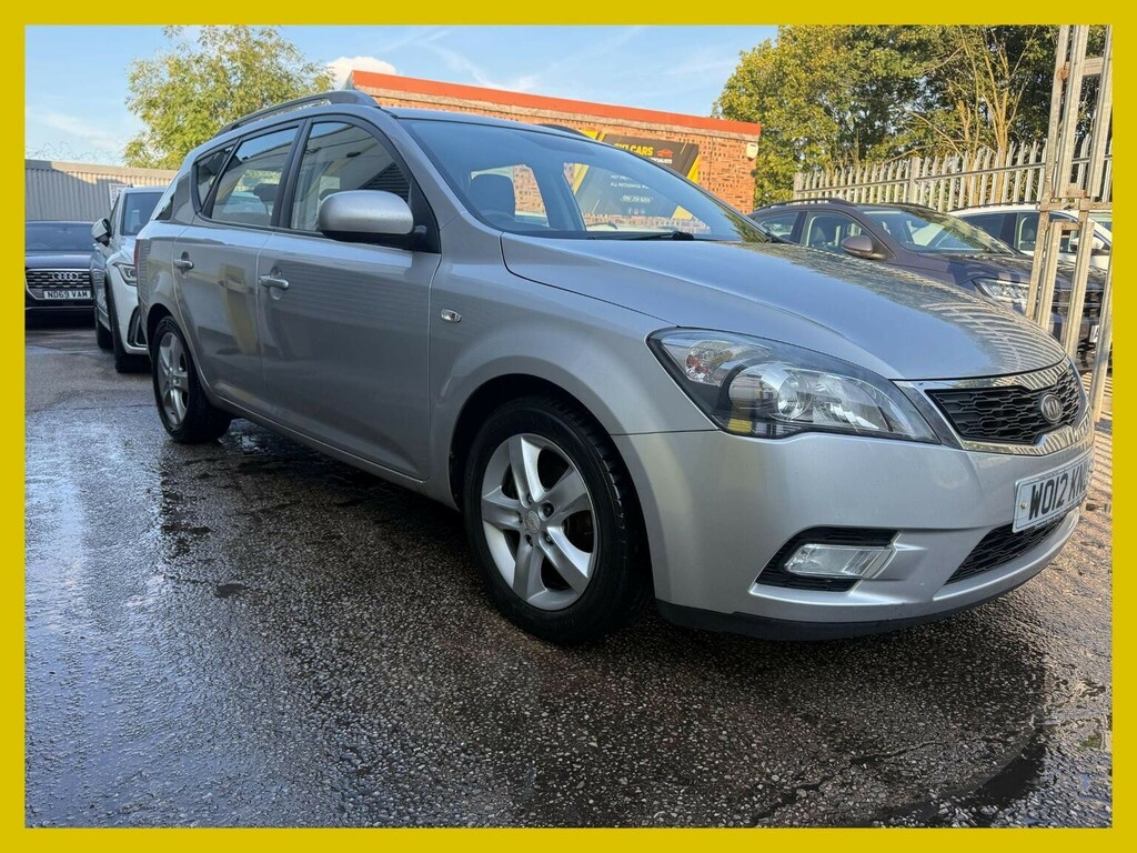 Kia Ceed 1.6 Crdi Ecodynamics 2 Sports Wagon Euro 5 Ss 5 Grey