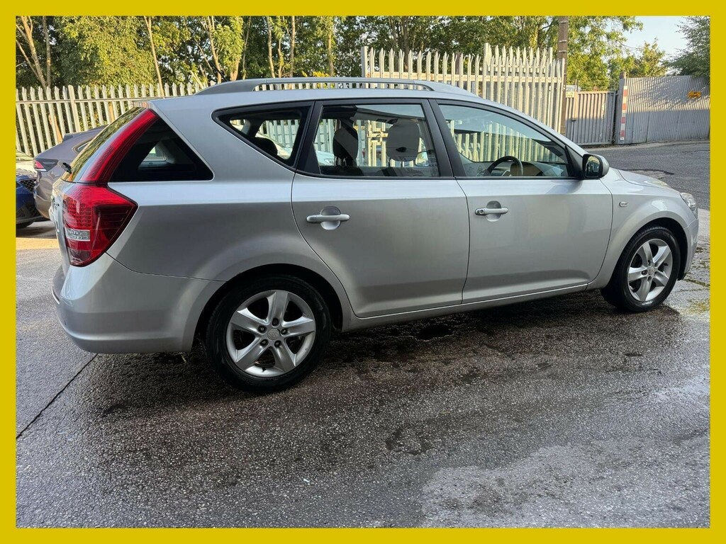 Kia Ceed 1.6 Crdi Ecodynamics 2 Sports Wagon Euro 5 Ss 5 Grey #6