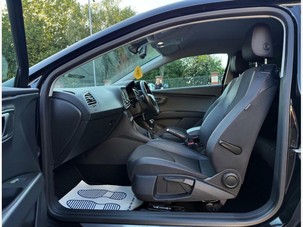Seat Leon Hatchback 1.2 Tsi Se Euro 6 Ss 201515 Black #31