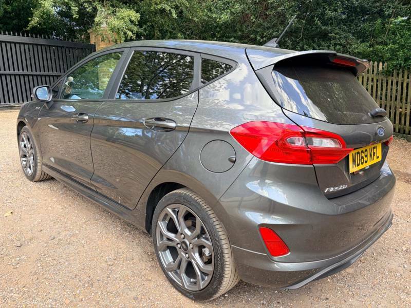 Ford Fiesta 1.0 Ecoboost Hybrid Mhev 155 Vignale Edition White #4
