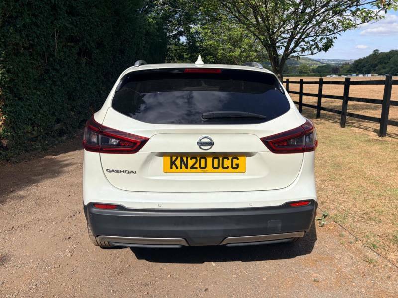 Nissan Qashqai Dci Tekna White #6