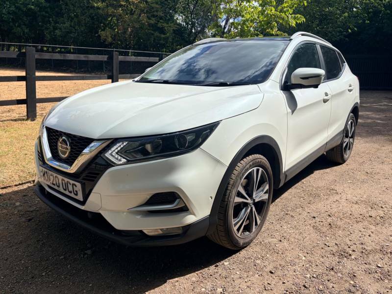 Nissan Qashqai Dci Tekna White #3