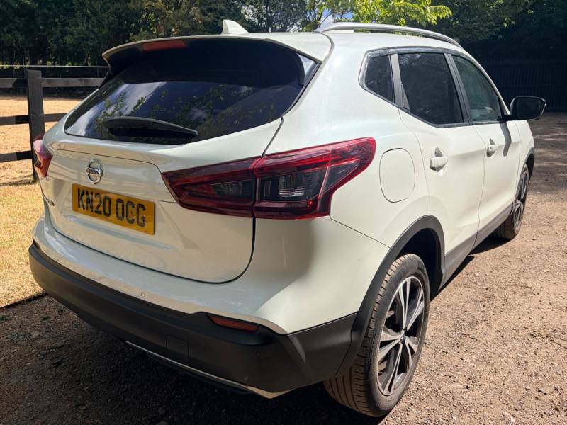 Nissan Qashqai Dci Tekna White #9