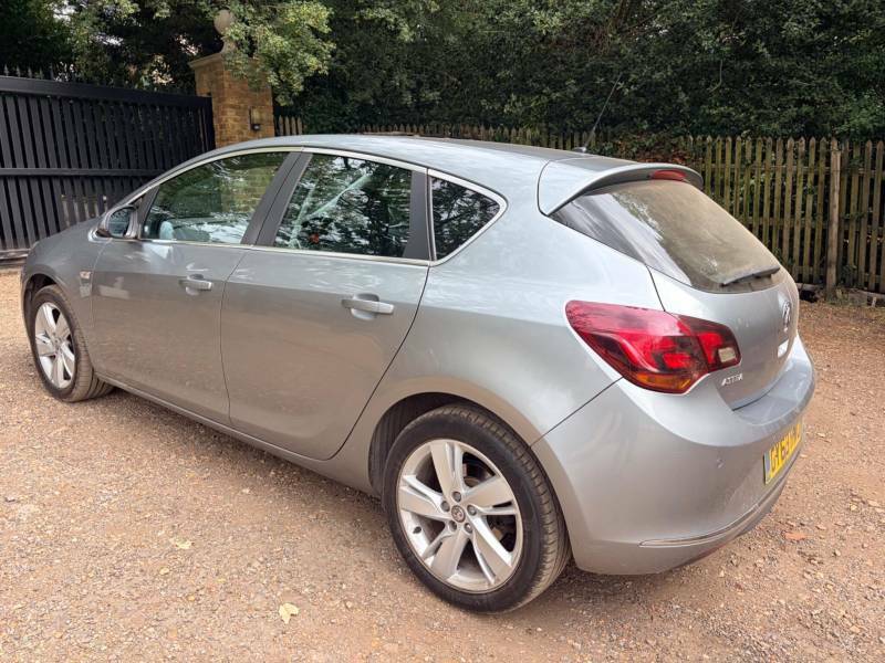 Vauxhall Astra 1.6 16V Sri Euro 5 Silver #4