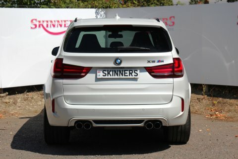 BMW X5 M Estate EO18MYY White #5
