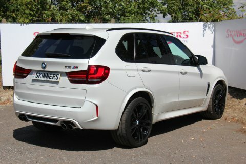 BMW X5 M Estate EO18MYY White #6
