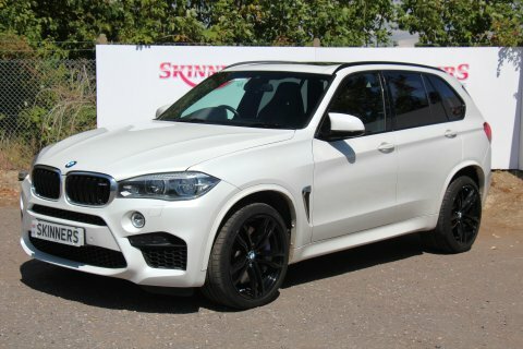 BMW X5 M Estate EO18MYY White #3