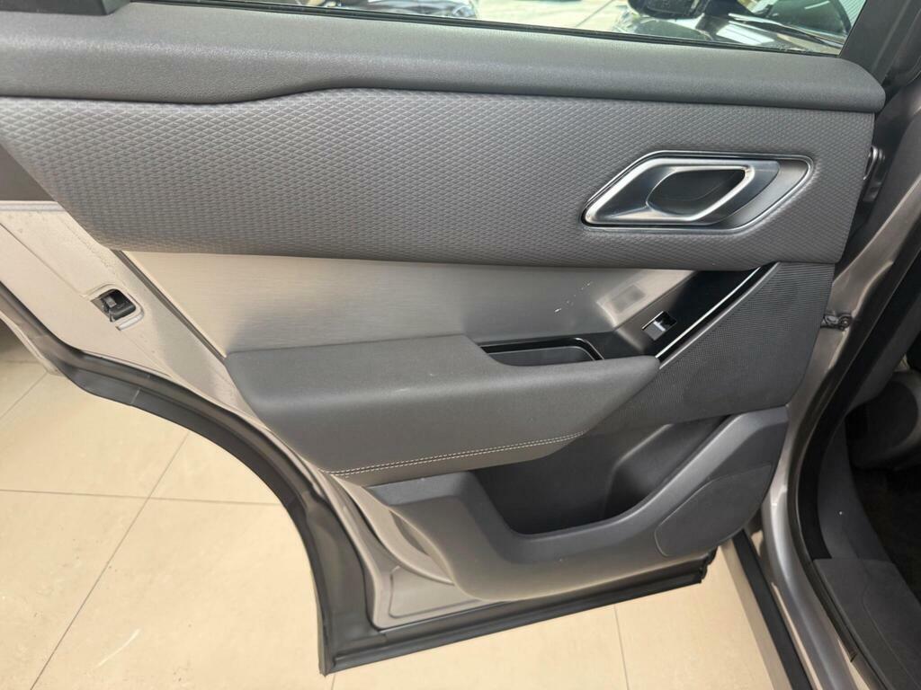 Land Rover Range Rover Velar Velar 3.0 D300 Mhev R-dynamic Hse Grey #35