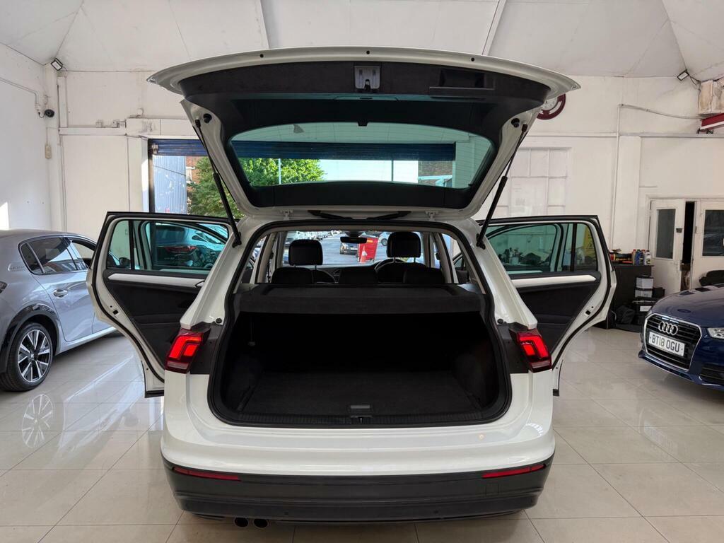 Volkswagen Tiguan 1.5 Tsi Evo 150 R-line Tech Dsg Black #50